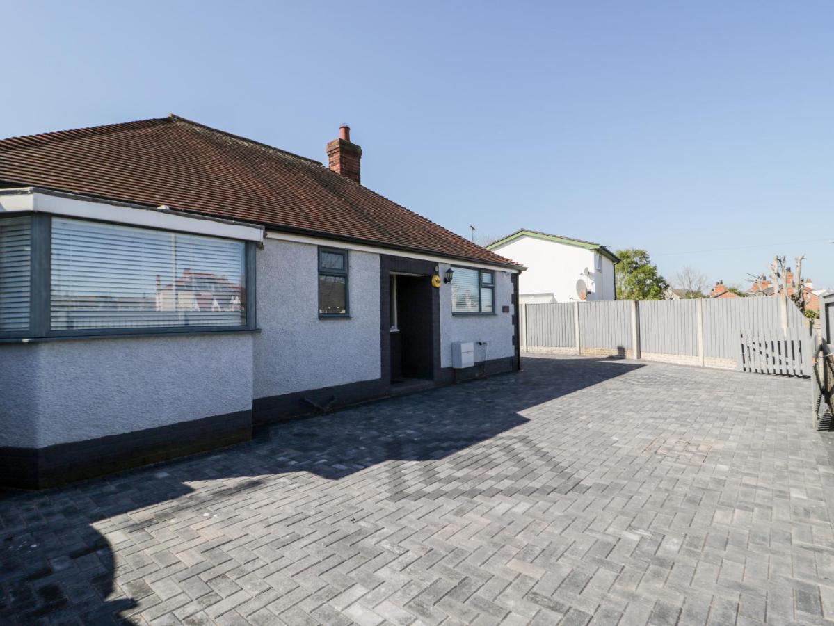Seaside Retreat Villa Prestatyn Eksteriør bilde